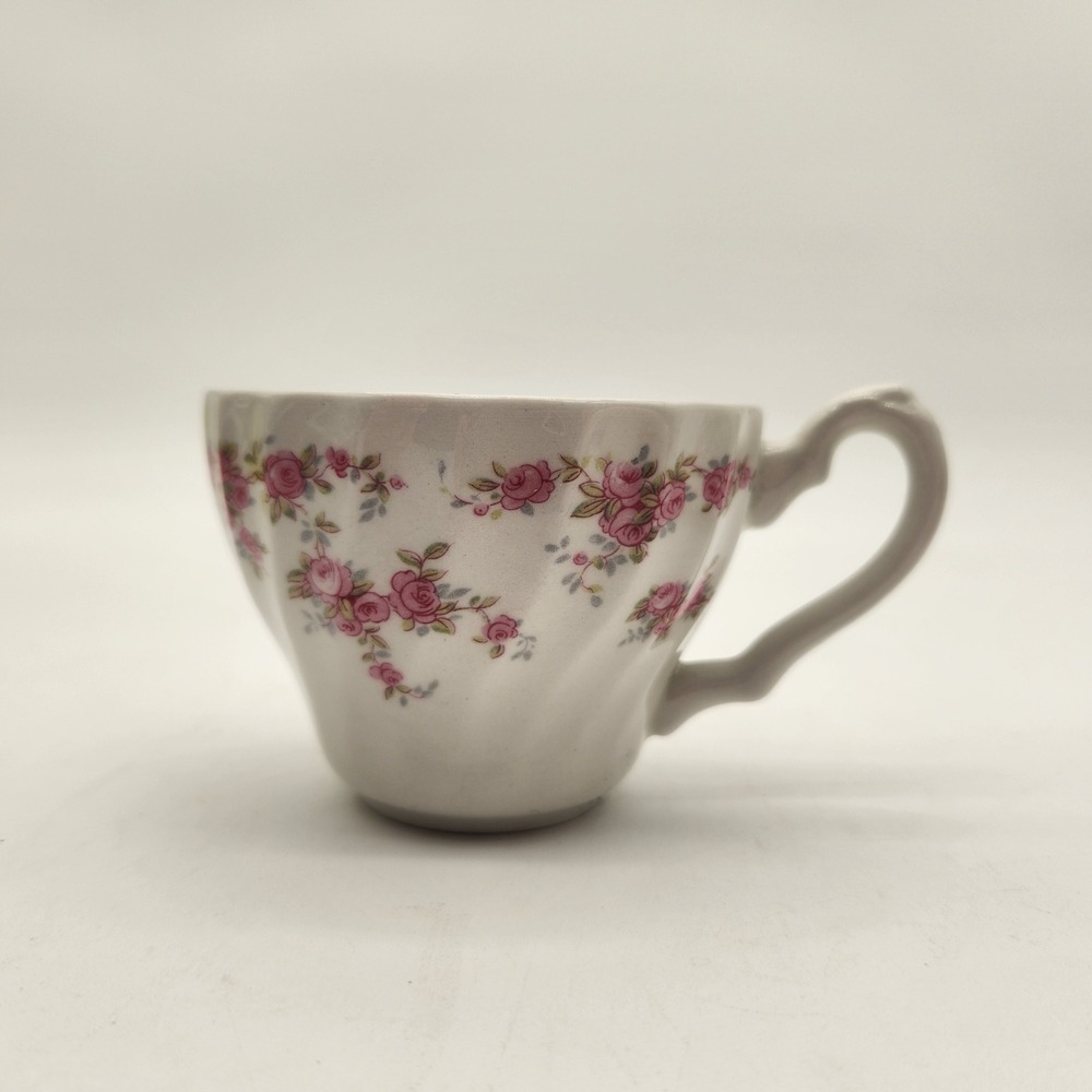 Vintage England Franciscan Bride's Bouquet Pink‎ Floral Swirl Bone China Tea Cup